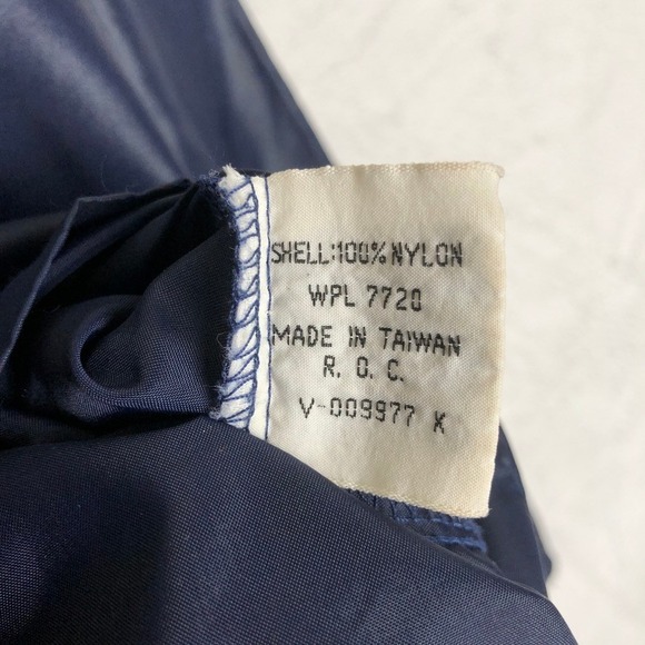 VTG Le Tigre Pullover Anorak Jacket Windbreaker Sz L 44" Hooded Navy Blue Mens - Picture 4 of 11